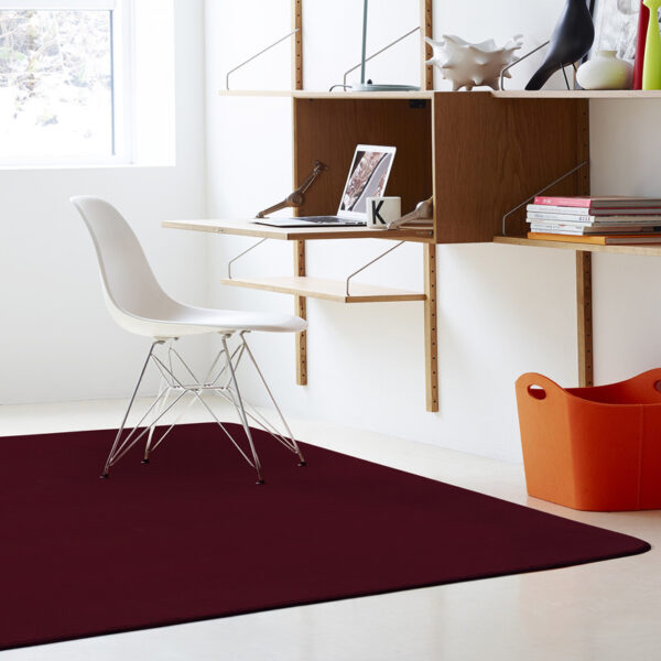 DALLAS 24 MAROON RUG ROOM